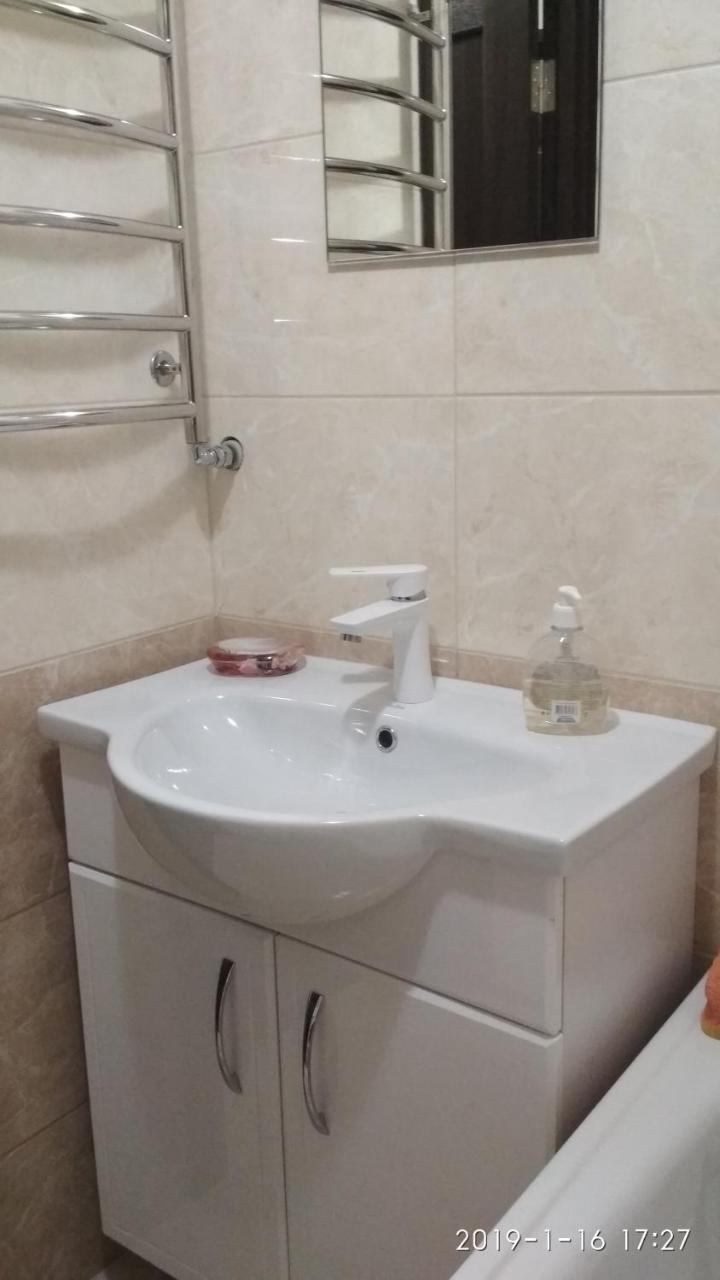 Comfortable apartments Rivne Extérieur photo